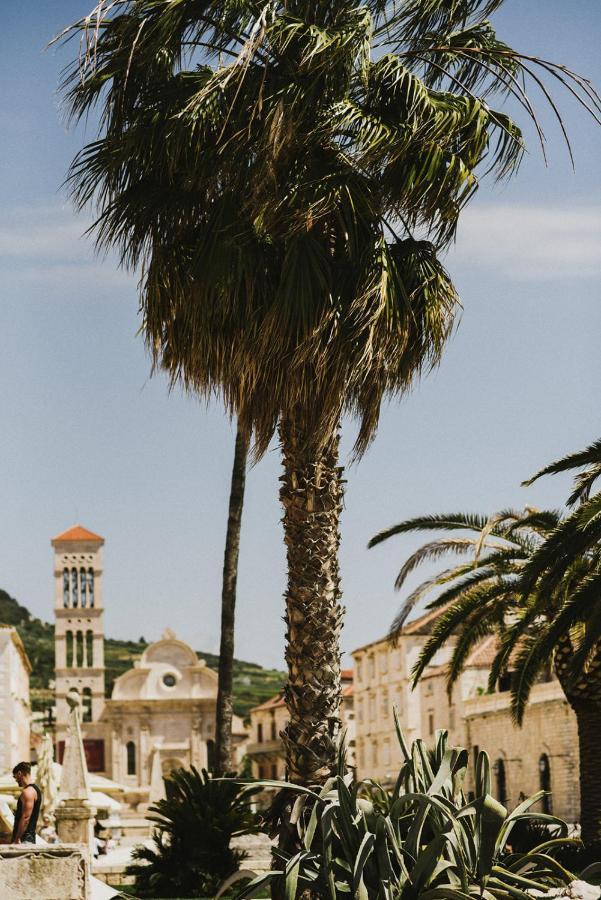 Blu Riva Hvar Hvar Town Bagian luar foto